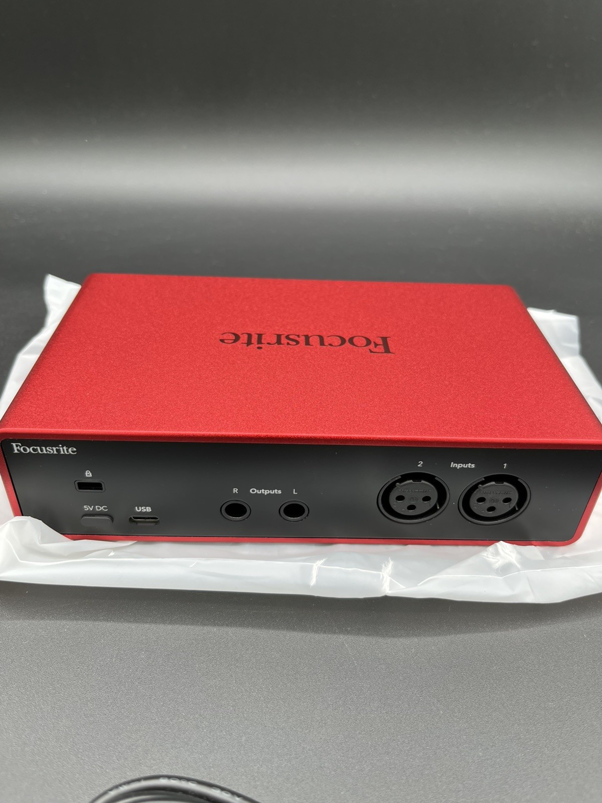 Focusrite Scarlett 2i2 4th Gen Audio Interface USB For Recording Studio