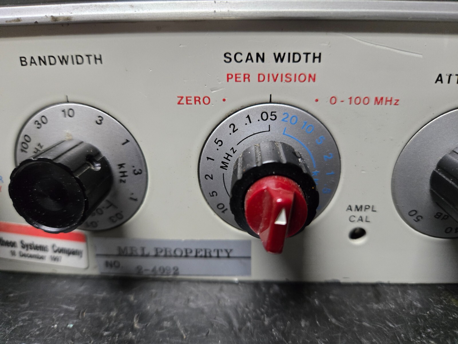 HP SPECTRUM ANALYZER RF SECTION 8553B front panel, knobs, misc boards & cables