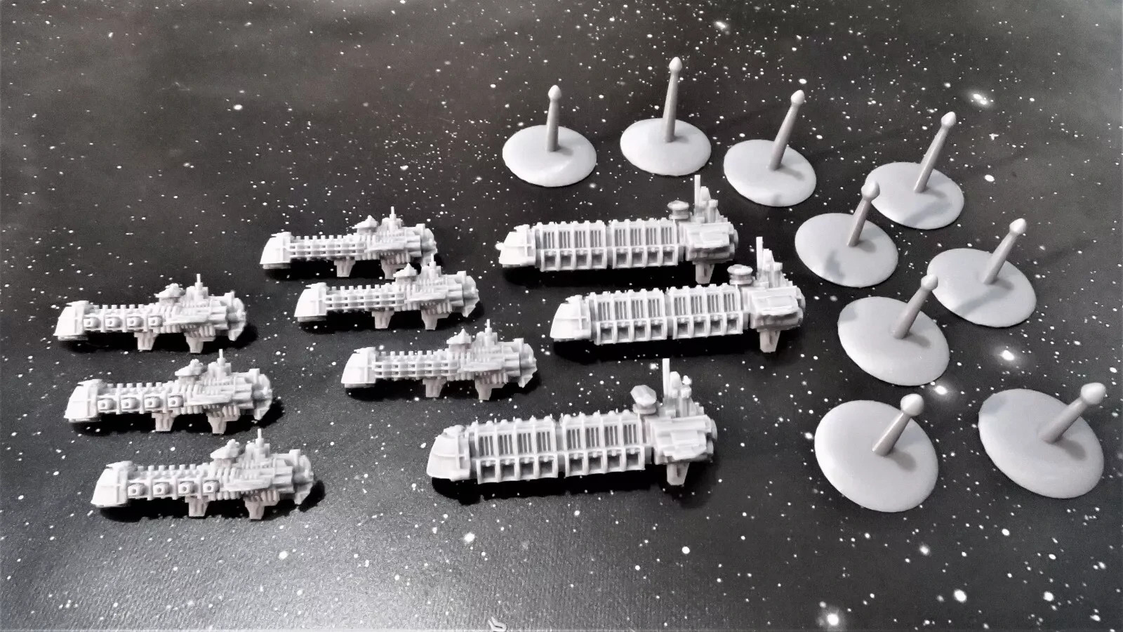 System ships (9 piece set) - Compatible with Battlefleet Gothic