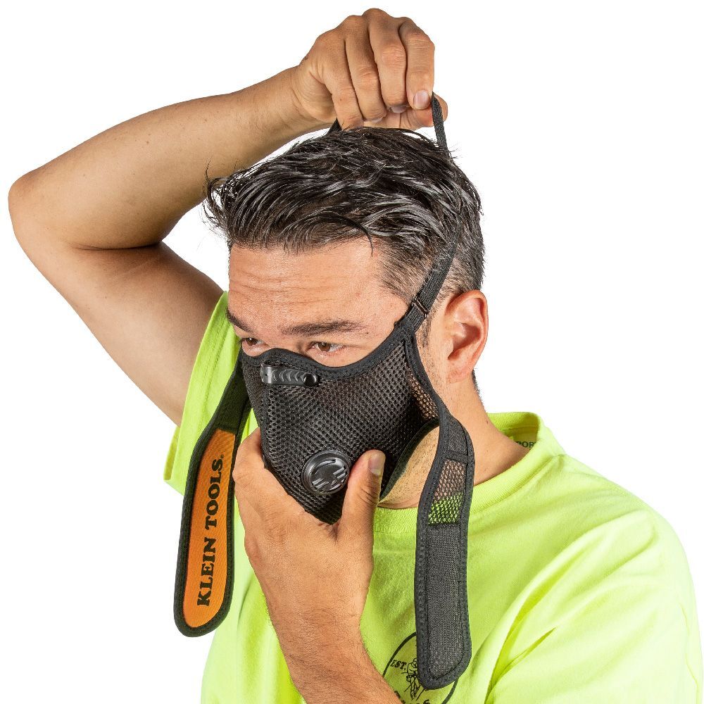 Klein Tools 60442 Reusable Face Mask with Replaceable Filters