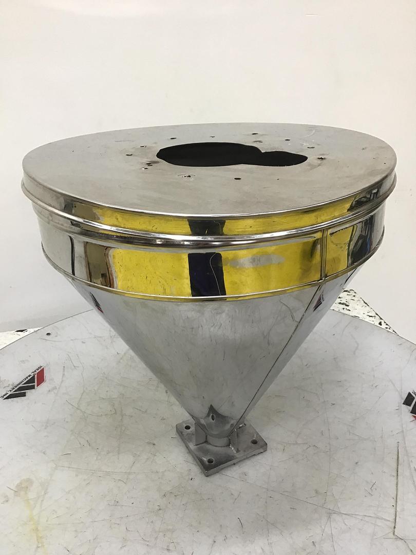 GENERIC Hopper with Lid 22X20 Used #142863