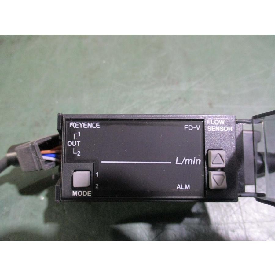 Keyence FD-V70A FD-P100 Digital Flow Sensor Amplifier Unit Japan High Precision