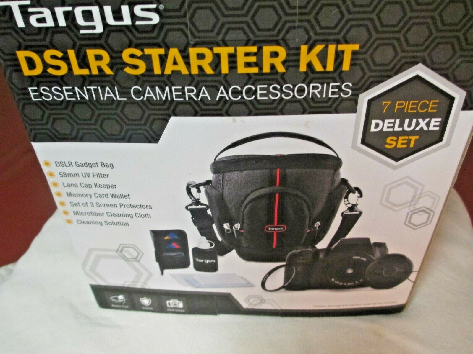 Targus DSLR Starter Kit Essential Camera Acessories (7-piece Deluxe Set)