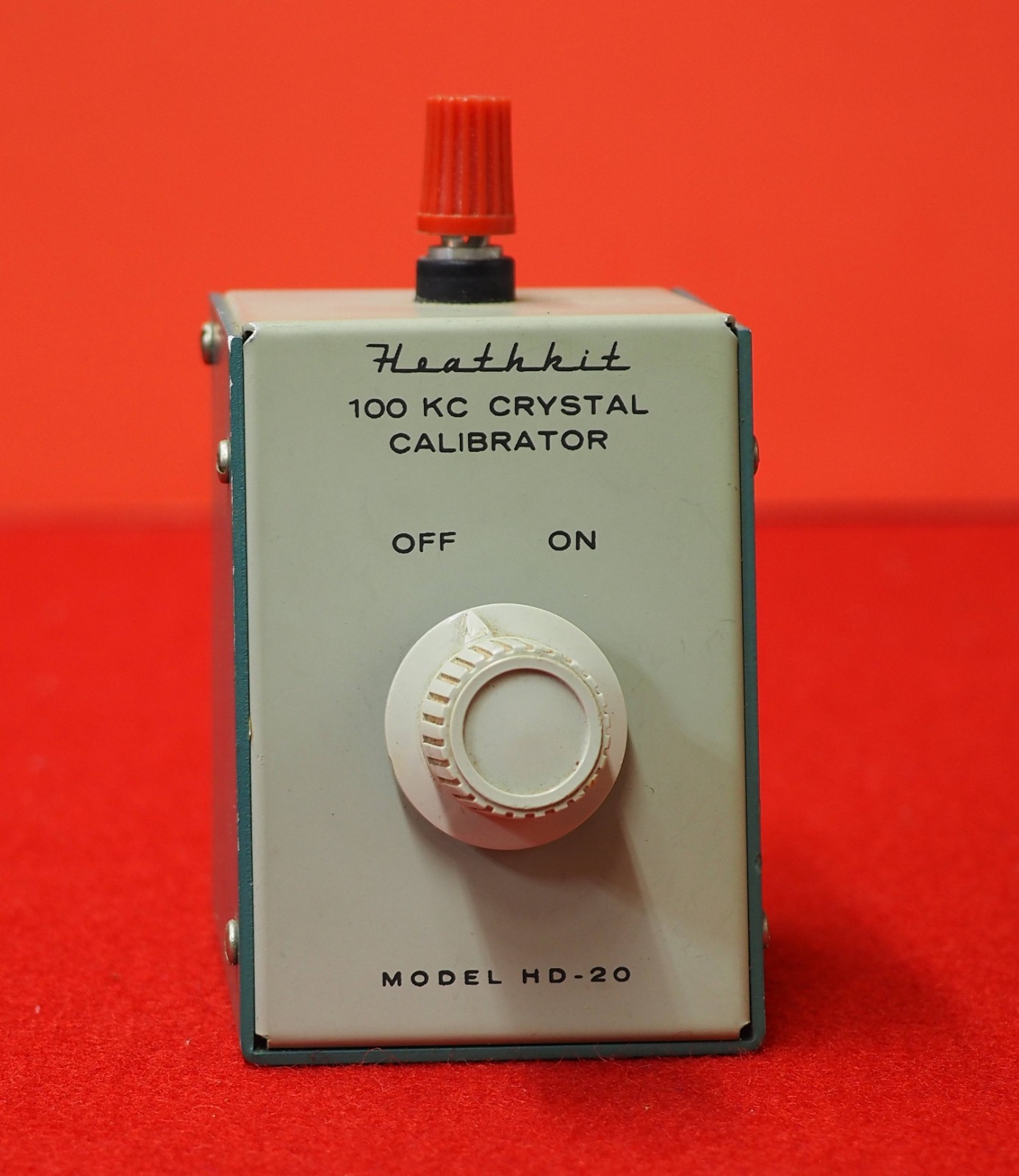 Heathkit HD-20 100 KHz Crystal Calibrator Tested Must See