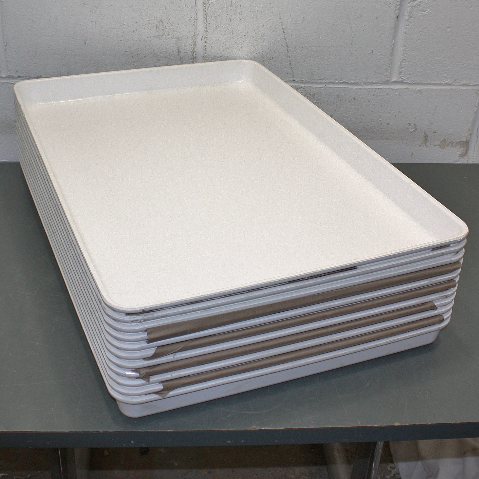 DAMAGED - (11) Molded Fiberglass Trays 6081012232, 30" x 20" x 2", White