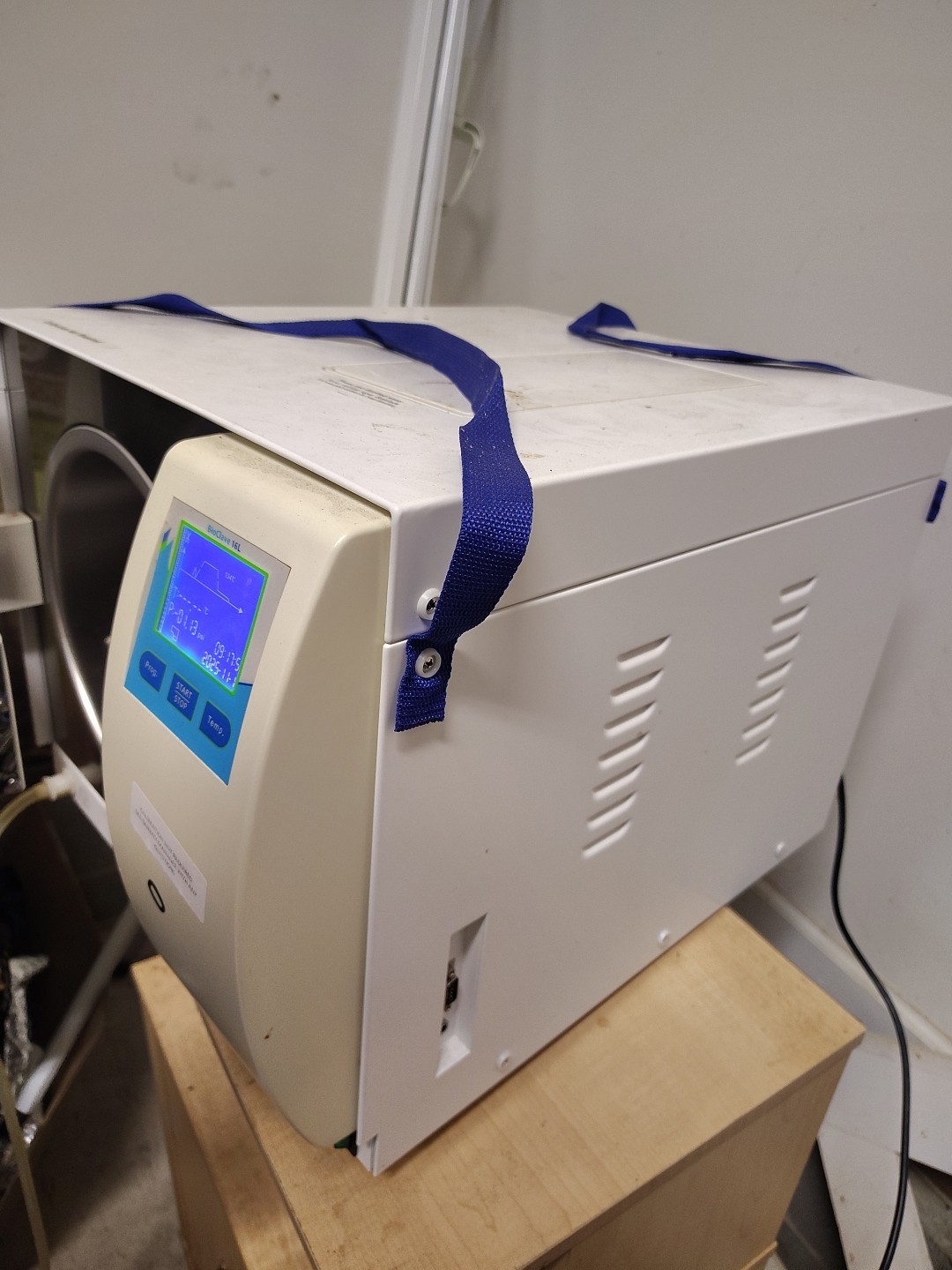 BIOCLAVE 16L AUTOCLAVE STE-16