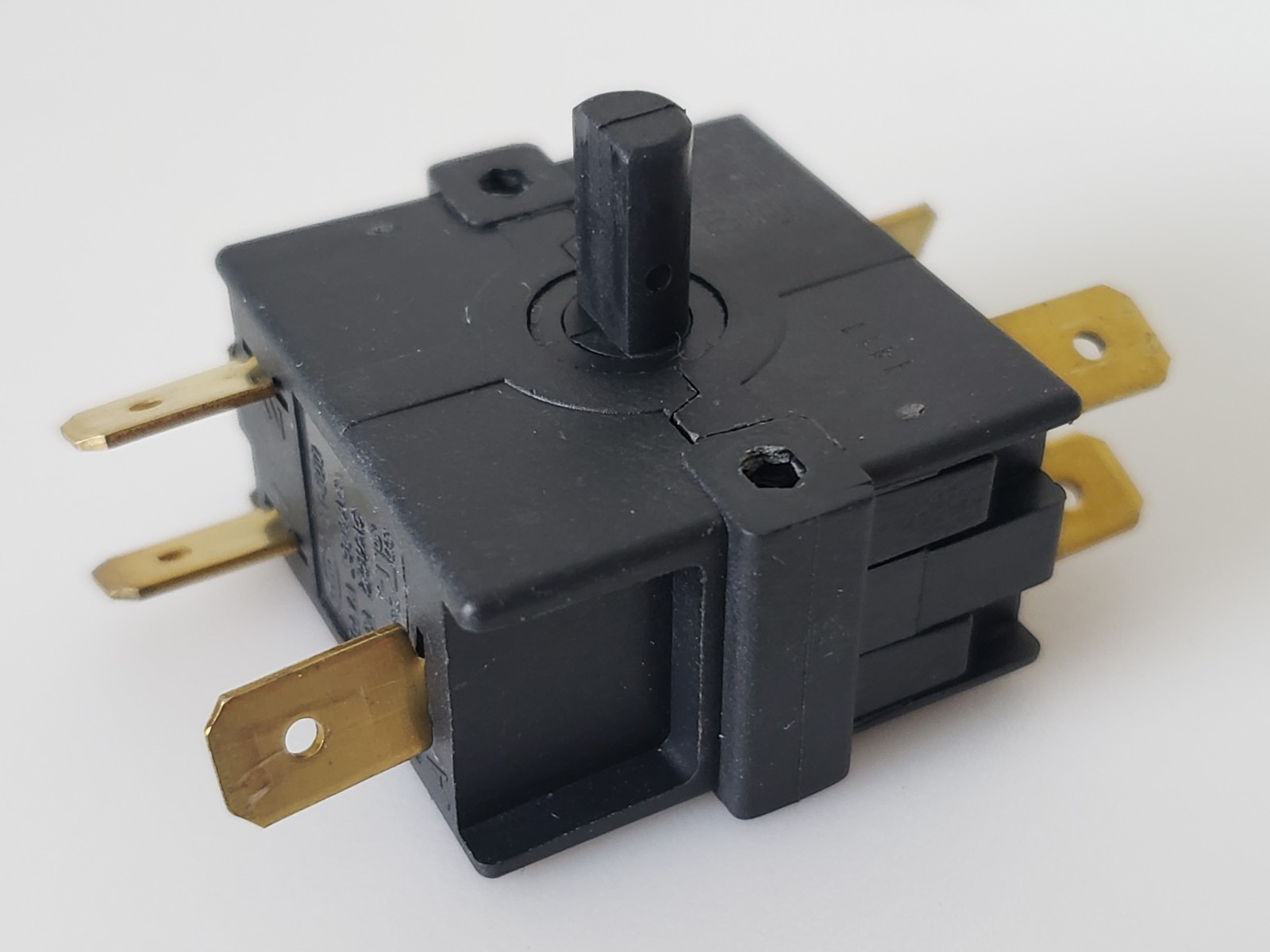 Kema Keur Rotary Switch ST-900 T125 replacement part