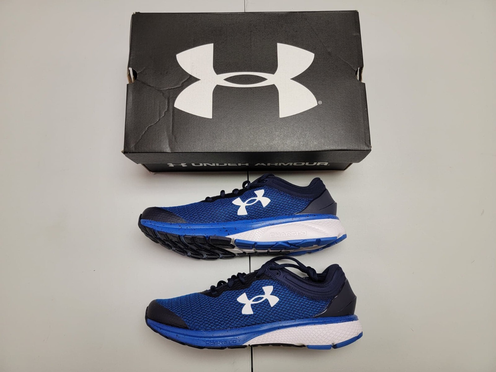 Under Armour Men's Charged Escape 3 Big Logo Running Shoe (401) NIB! 2022