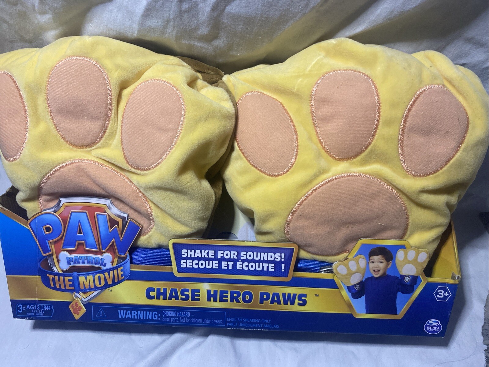 Paw Patrol Chase Hero Paws the Movie Shake for 10 Sounds and Phrases! New