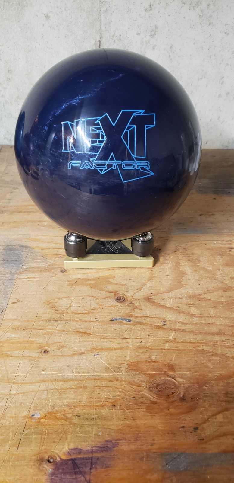 STORM NEXT FACTOR BOWLING BALL 15 POUNDS ASYMMETRIC #25VXFL10A008