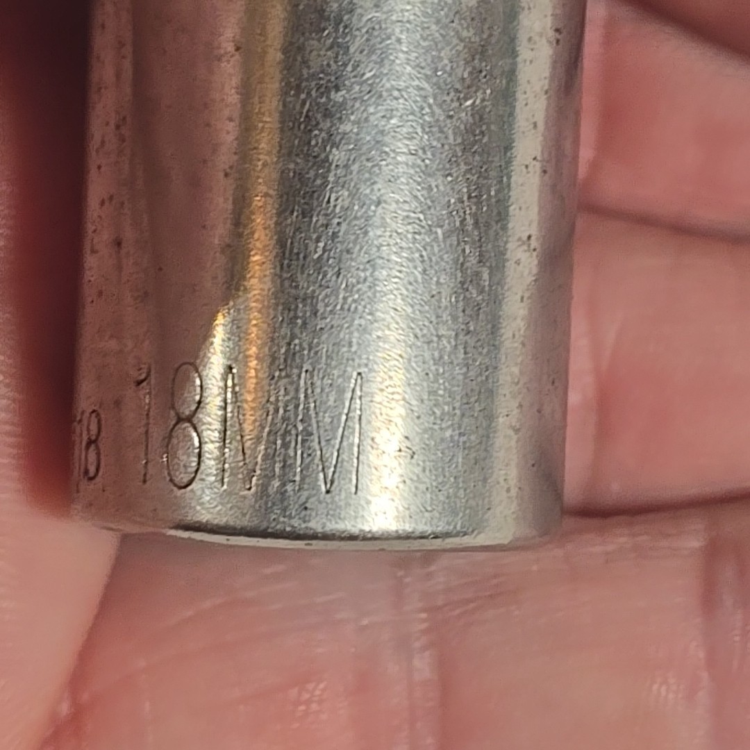 KD TOOLS 3/8" Drive 18mm Socket 6pt. USA 526118