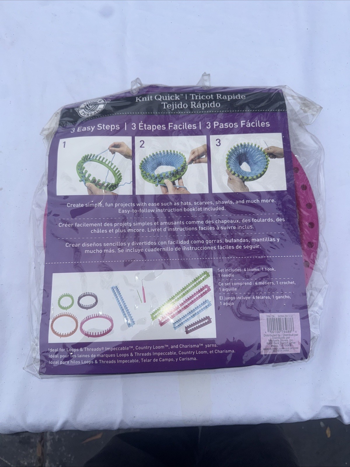 LOOPS & THREADS Knit Quick Round Loom Set Crafts Knitting *no Hook