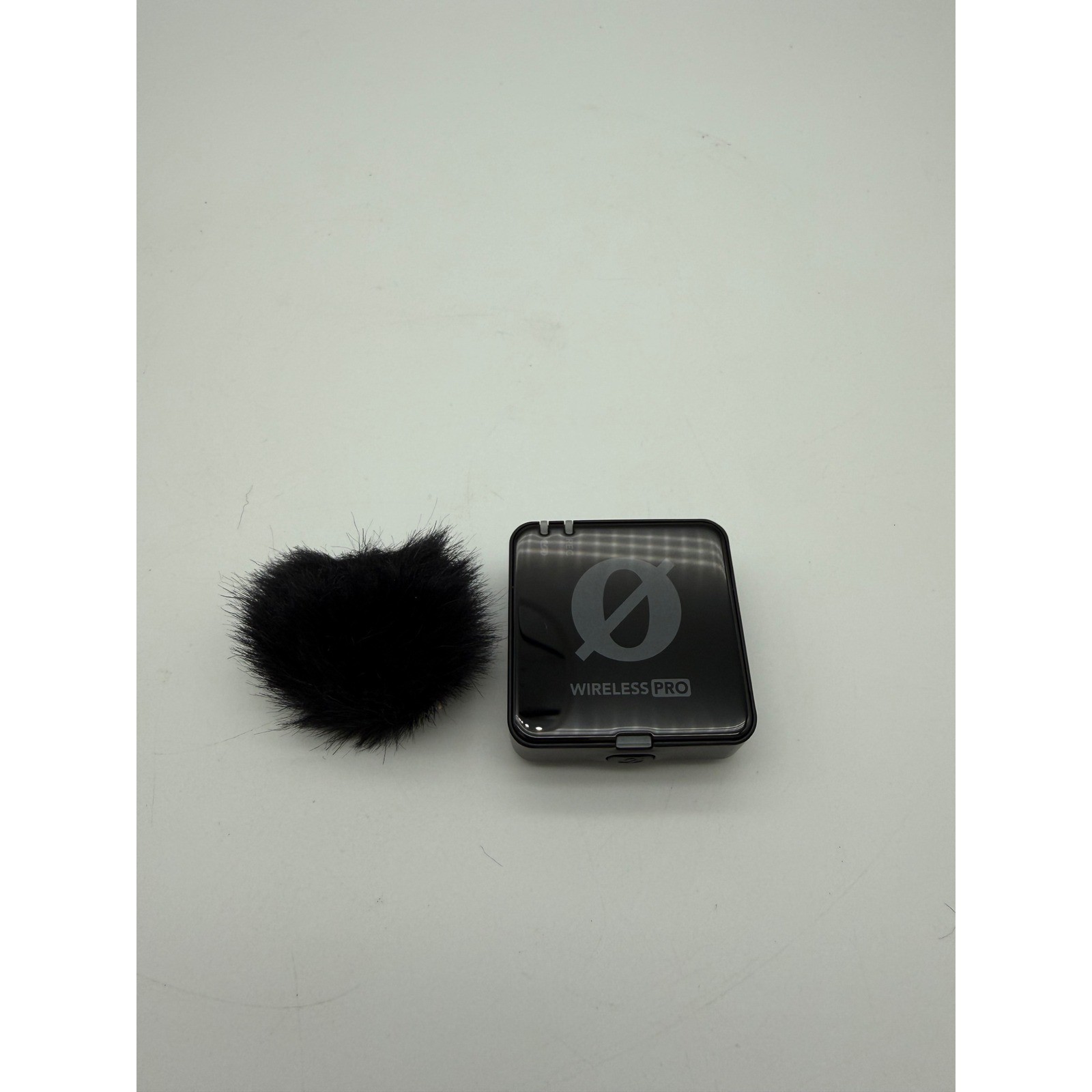 Rode Wireless PRO Transmitter Black Compact Microphone with Windscreen
