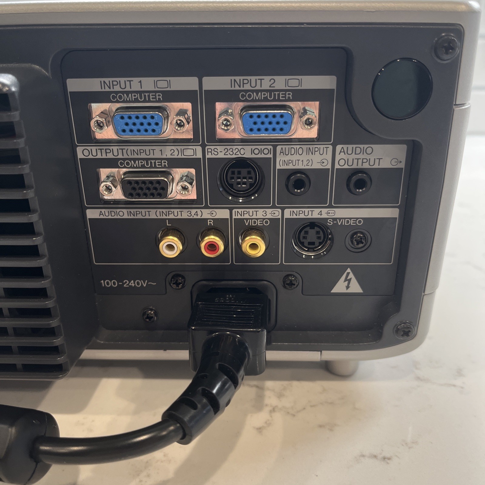 Sharp Notevision XG-C40XU LCD Projector Tested / Works Great