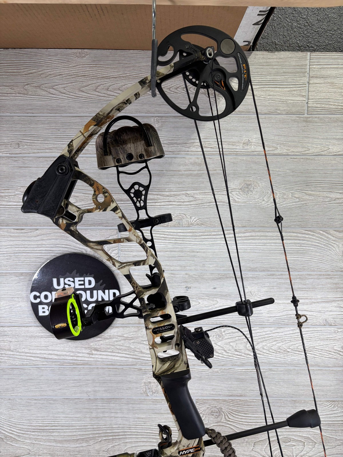 Used Mission Hype DTX Right Hand Camo Bow Pkg