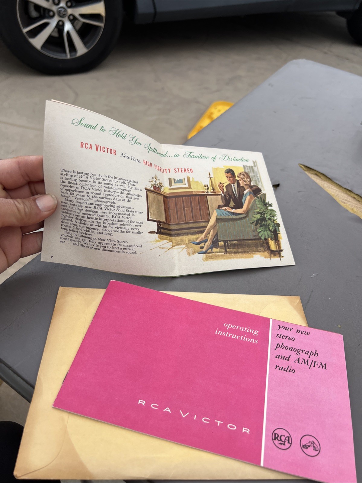 RCA Victor Instruction MANUAL FOR A RECORD PLAYER. Phonograph NICE PIECE.