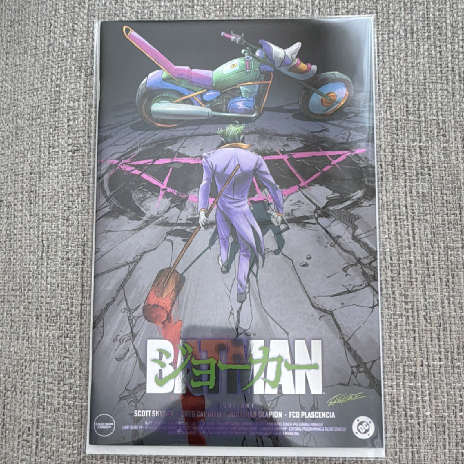 BATMAN (NEW 52) #1 REDCODE AKIRA FOIL VARIANT LTD 800