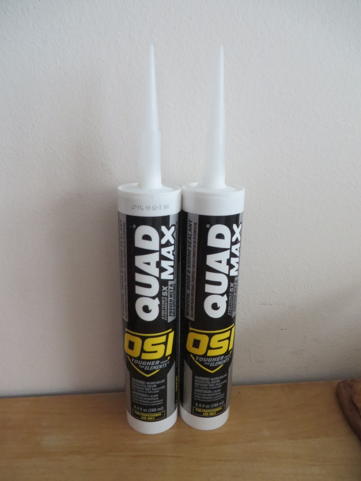 Lot of 2 OSI Quad Max Window Door and Siding Sealant 9.5oz, #004 Gray White Tube
