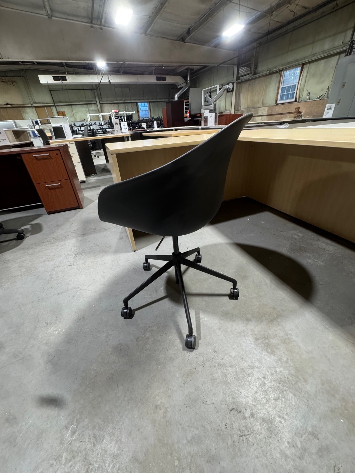 Preowned Allermuir KIN305 Tub Chair 5 Star Swivel Base, Black Mono Shell