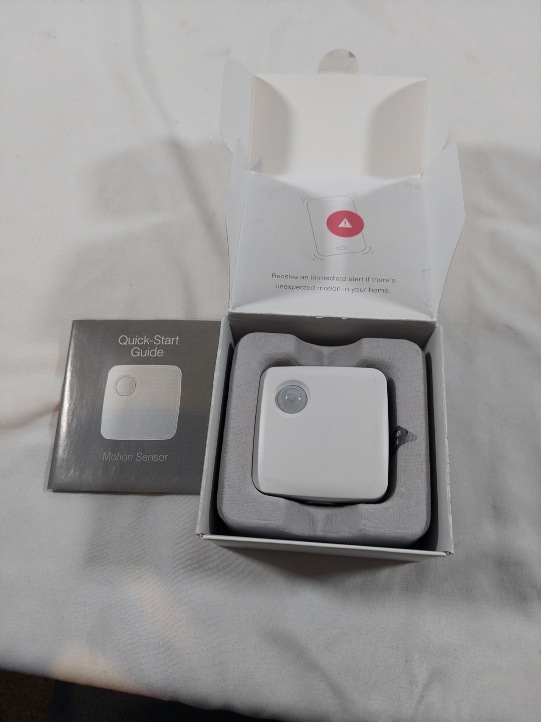 Samsung SmartThings Motion Sensor F-IRM-US-2 Open Box