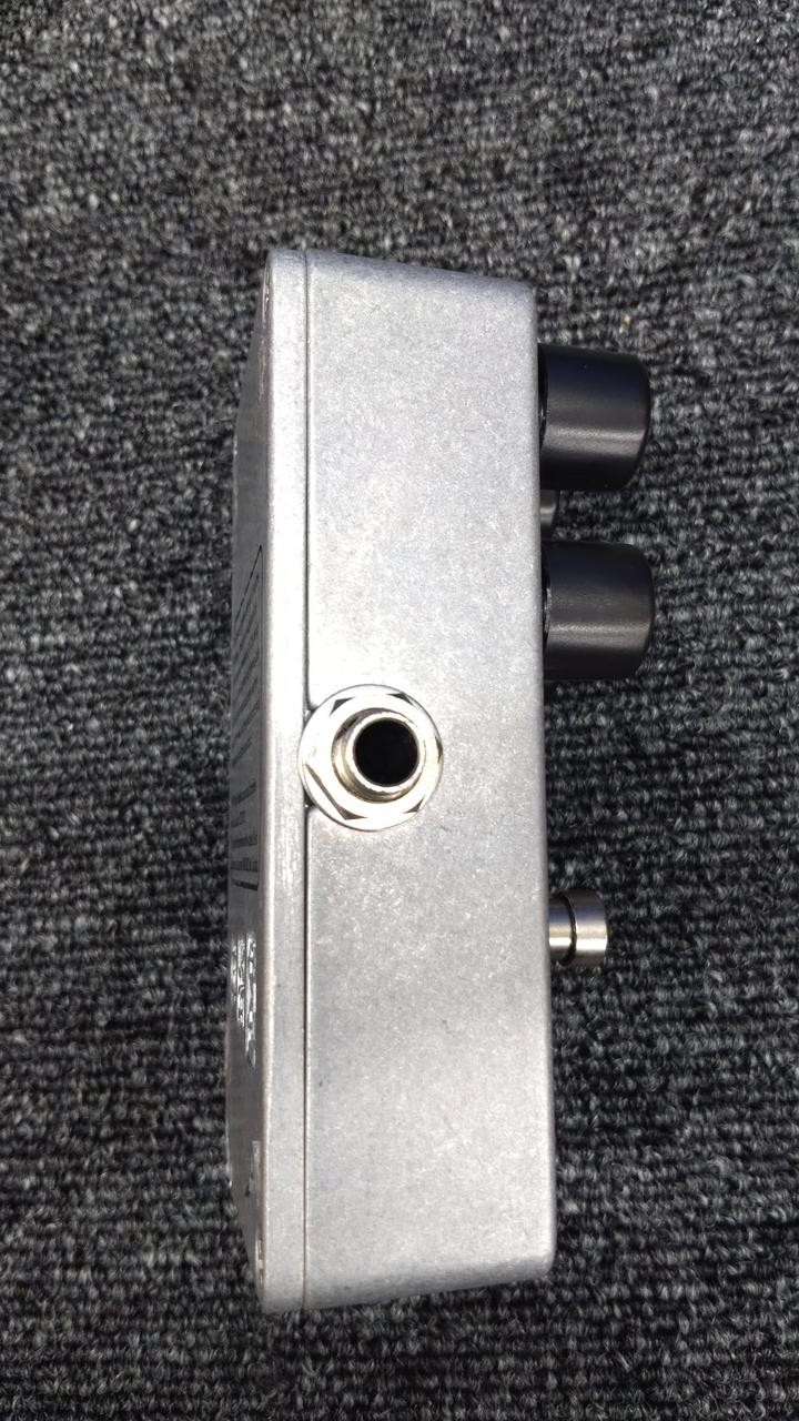 Electro-Harmonix Effects Pedal Bass Clone