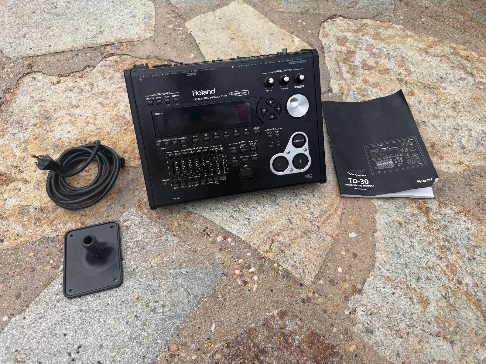 Roland Td-30 VDrum Module Brain td30 w/ MANUAL