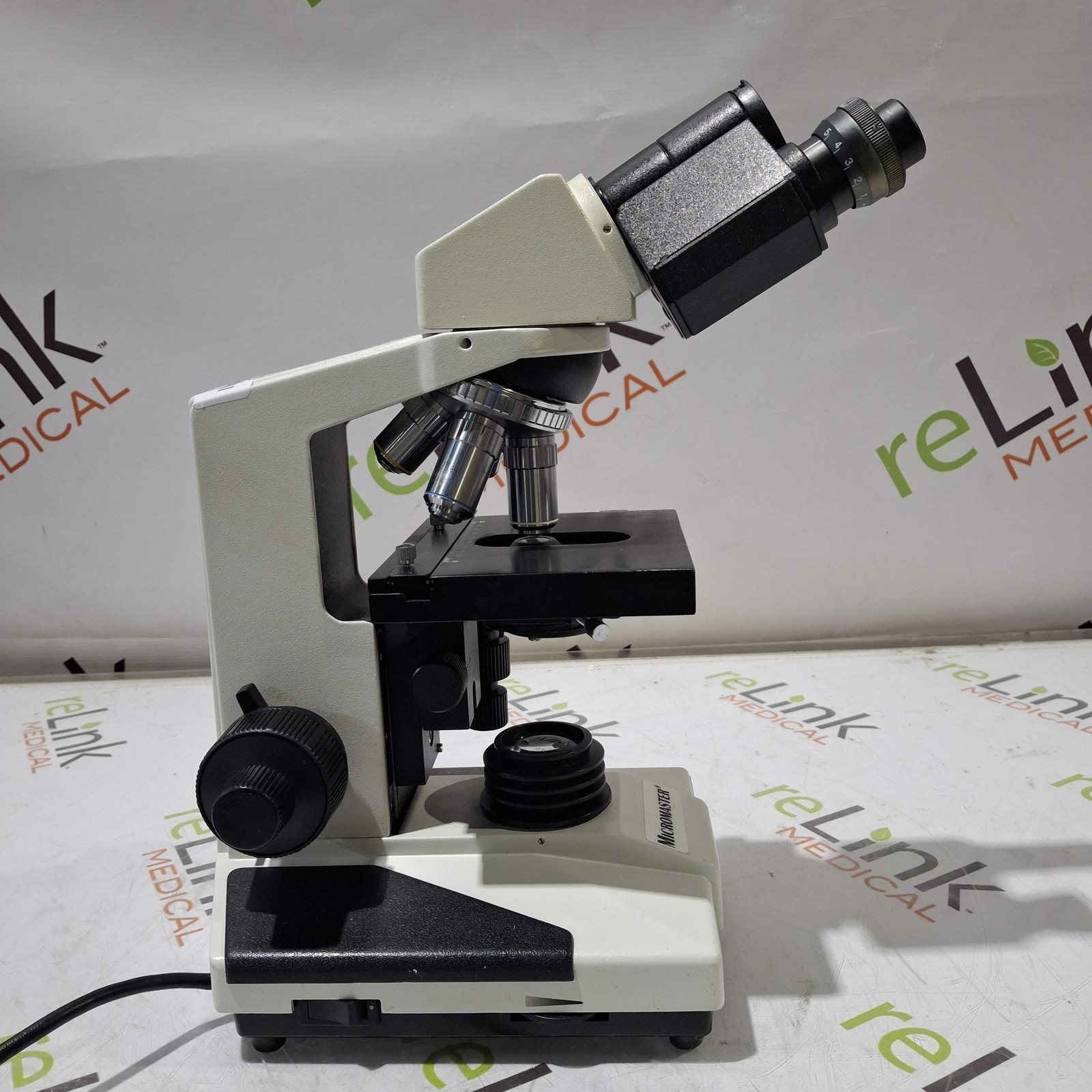 Fisher Scientific Micromaster Binocular Microscope