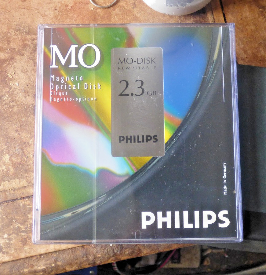 Phillips  MO-Disk   Rewritable  2.3GB Magneto-Optical Disk Sealed