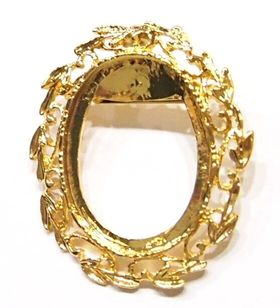 4 of 40x30mm Shiny Gold Old Style Leaves Wreath Brooch Pendant Combo Settings