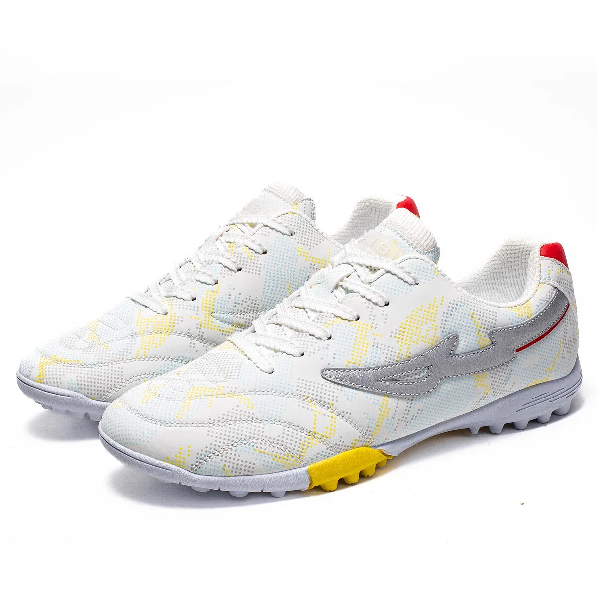Men’s Futsal Football Shoes Non-Slip Soccer Sneakers Breathable Outdoor Training