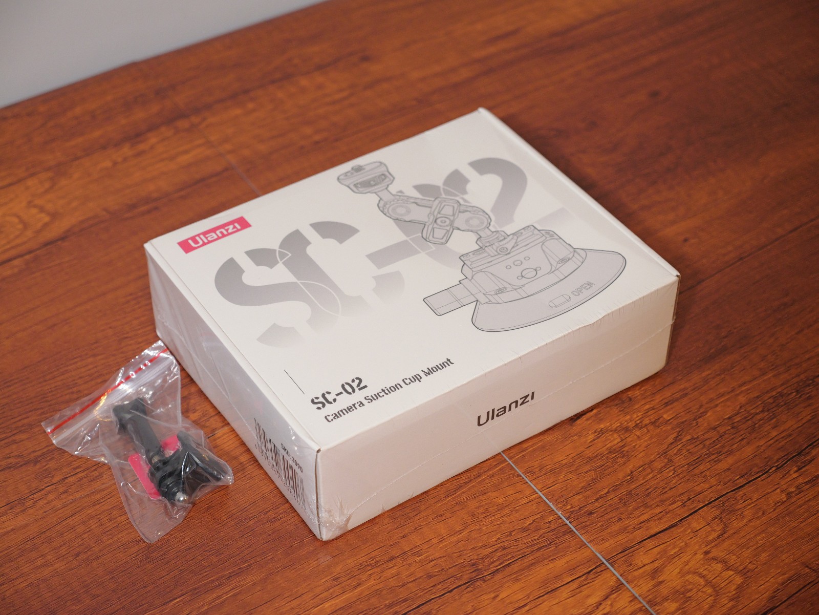 ULANZI SC-02 4.5" Suction Cup Camera Mount w/Magic Arm - New