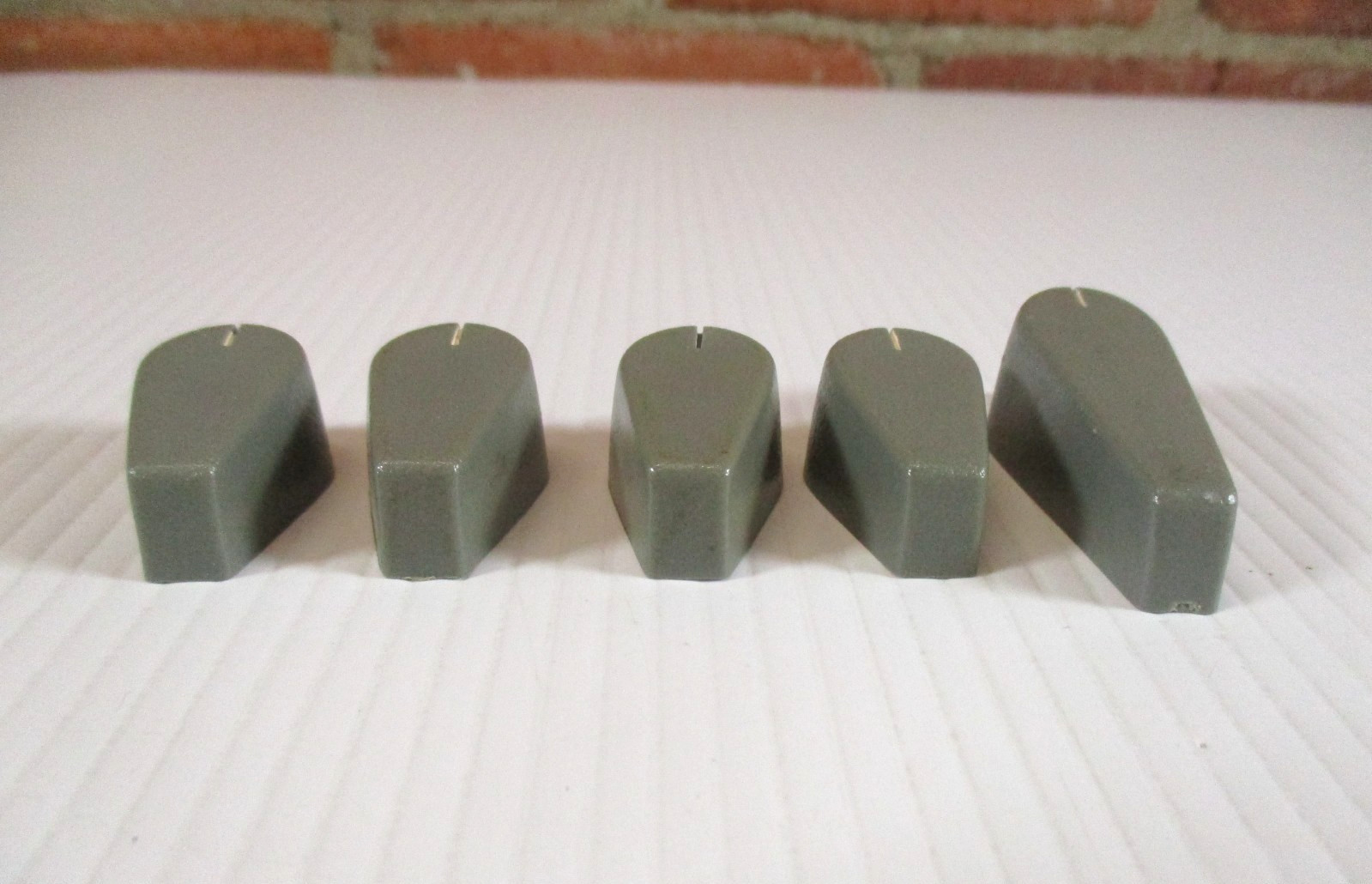 Gray Pointer Knobs Ham Radio Transmitter Receiver Test Equipment Lot of 5