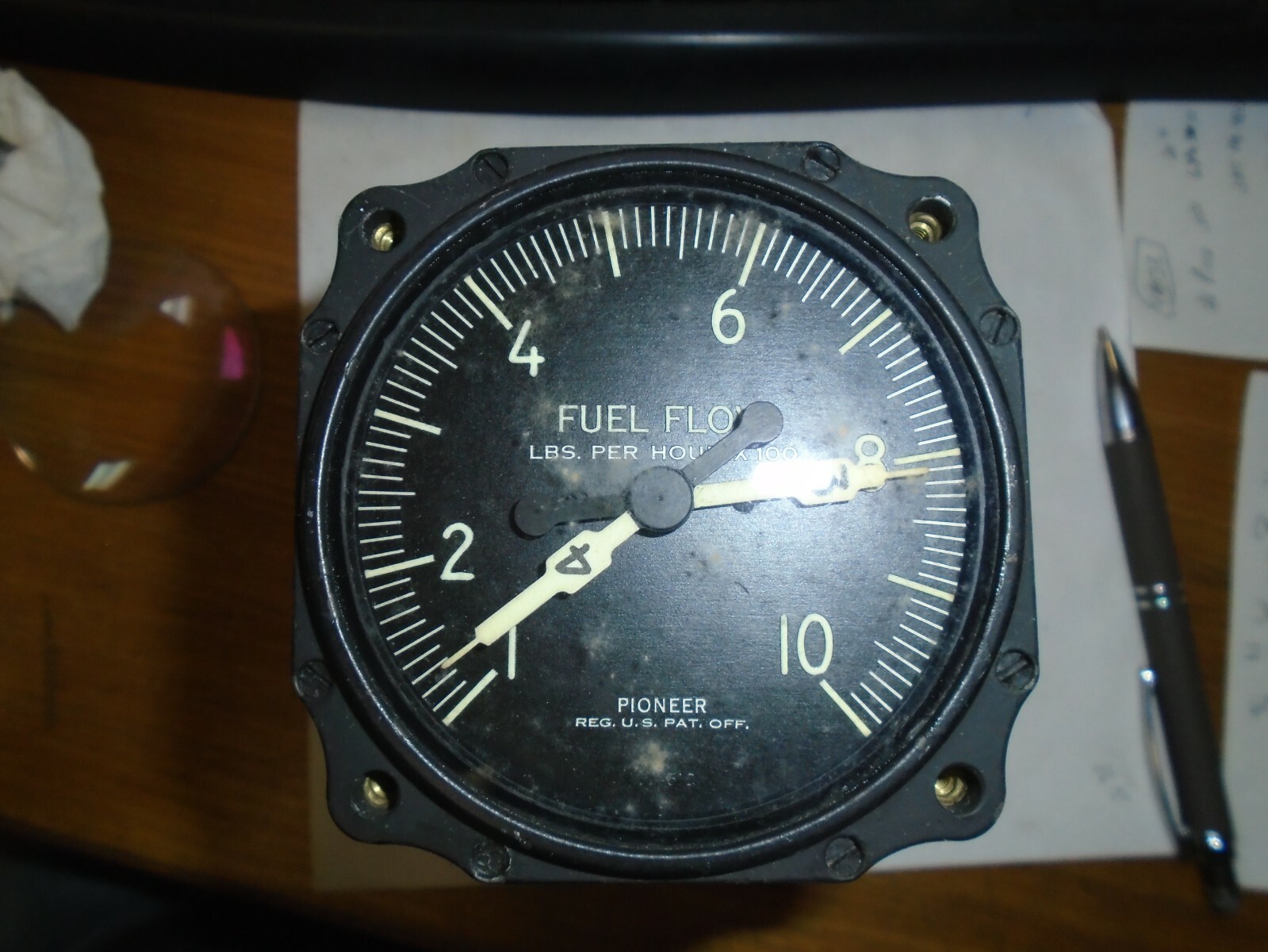 BENDIX DUAL FUEL FLOW INDICATOR P/N 6007-51C-20-B PIONEER INSTRUMENT
