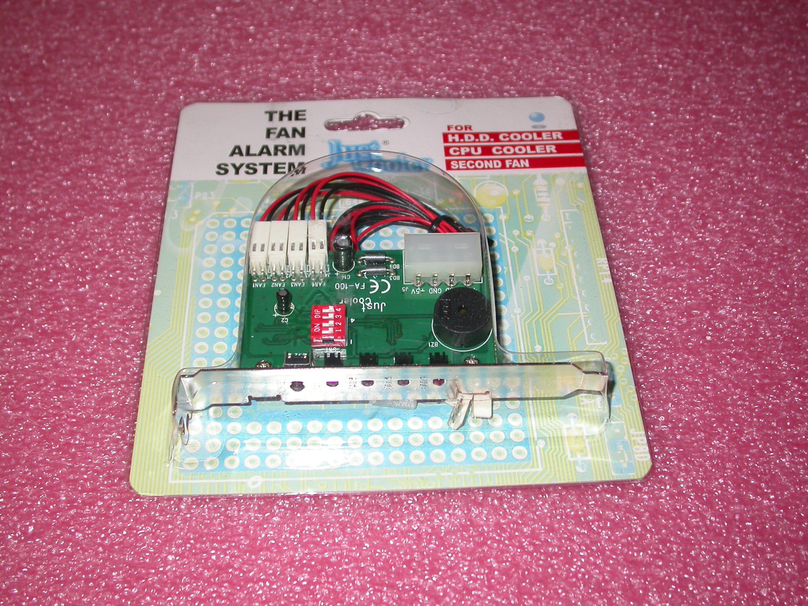 4 Fan Alarm System w/LED indicators for Hard Drive, CPU, Case Exhaust Retail Box