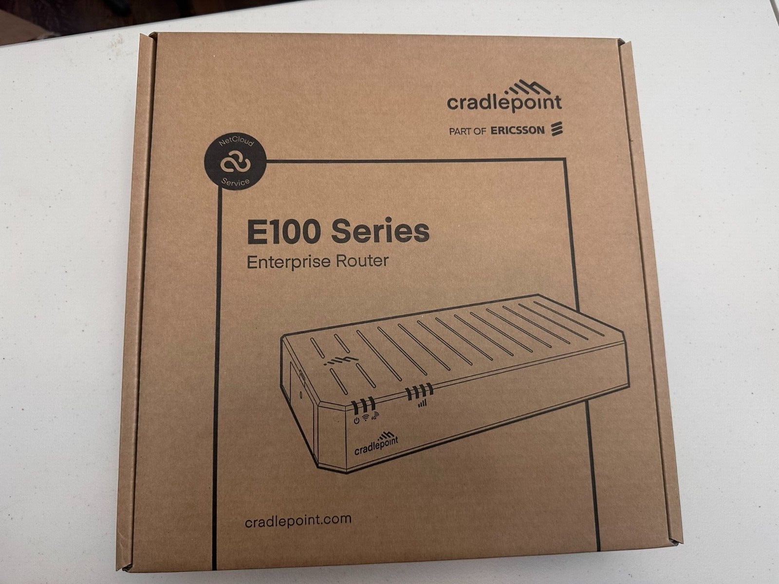 Cradlepoint BH05-0100C4DE100 Series Enterprise Router NEW E100 Series