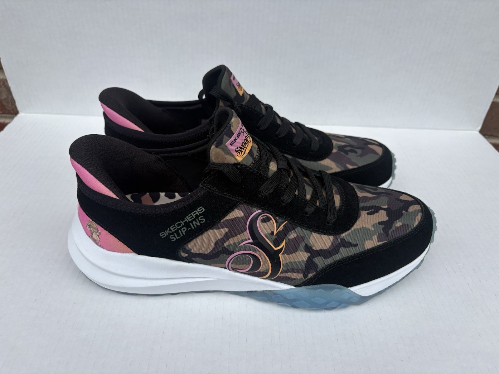 Skechers Slip-Ins x Snoop Dogg “Frenzy / Dr. Bombay” (camo/pink ) Size 10.5