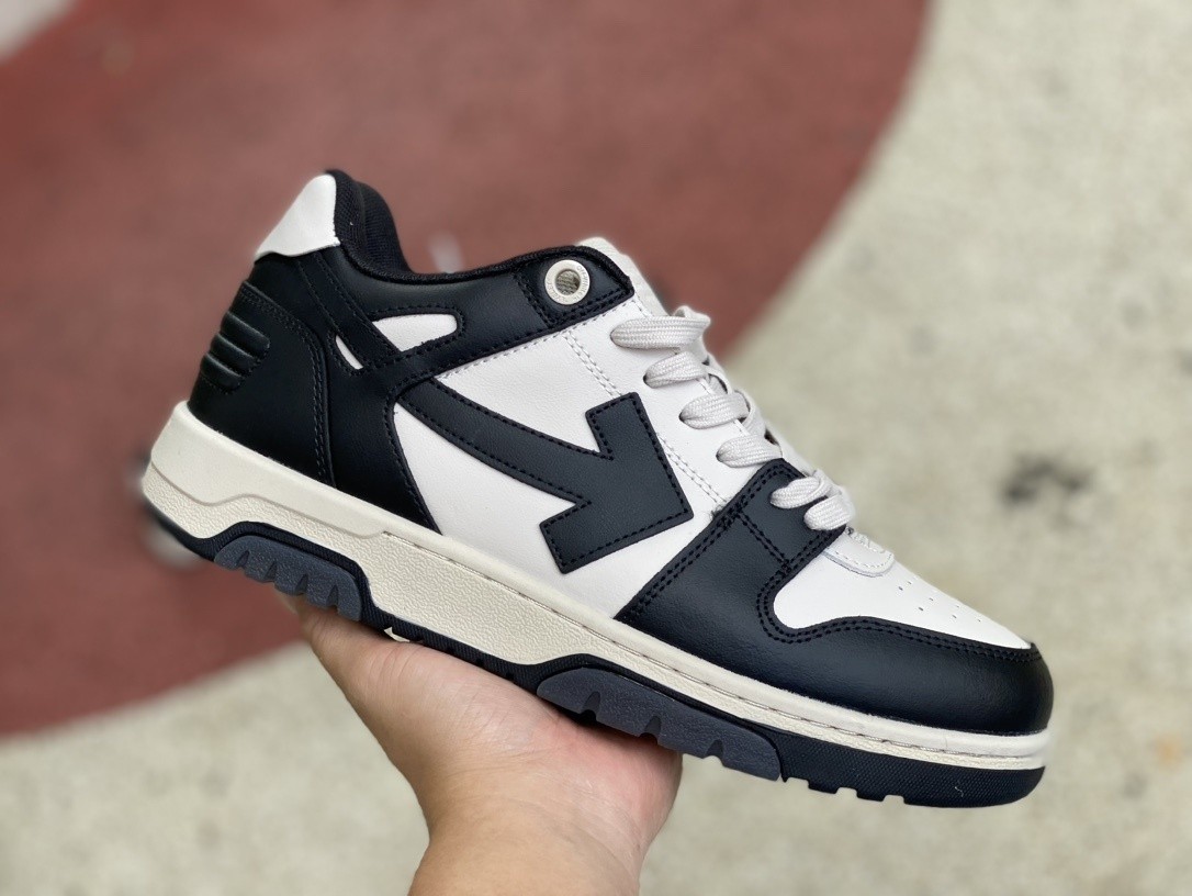 OFF-WHITE Out of Office Black&White color