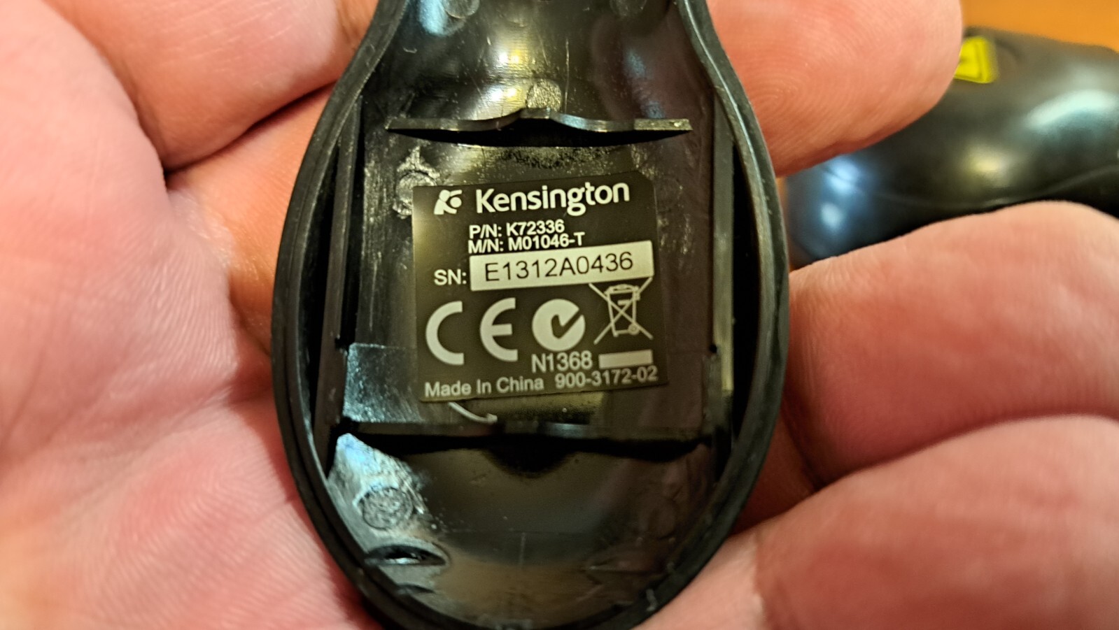 GENUINE KENSINGTON M01046-T WIRELESS PRESENTATION REMOTE