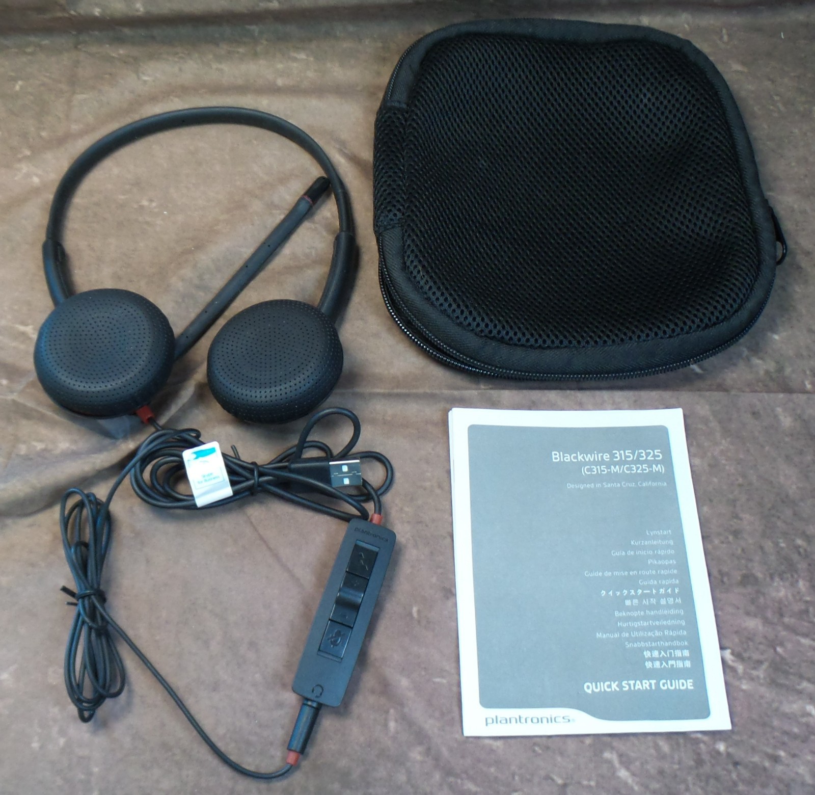 Plantronics Blackwire C325  Stereo ON-Ear Headset USB-A 3.5mm w/MIC & Vol - NEW