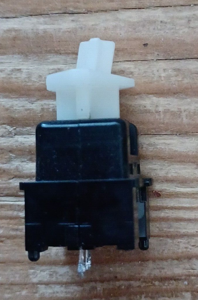 RARE Apple II / Plus Datanetics Keyboard Key Switch