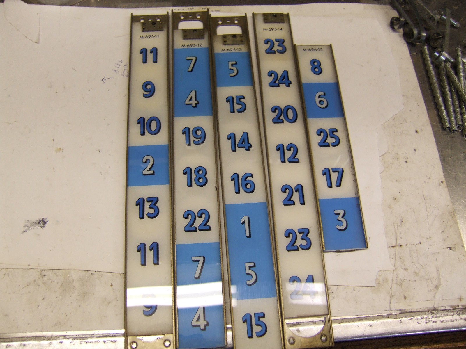 Bally bingo pinball  GAY TIME  MAGIC LINES