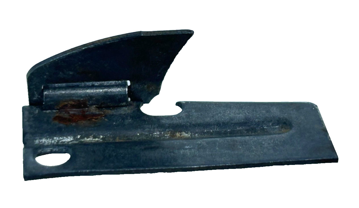 Vintage US Army Issued Can Opener