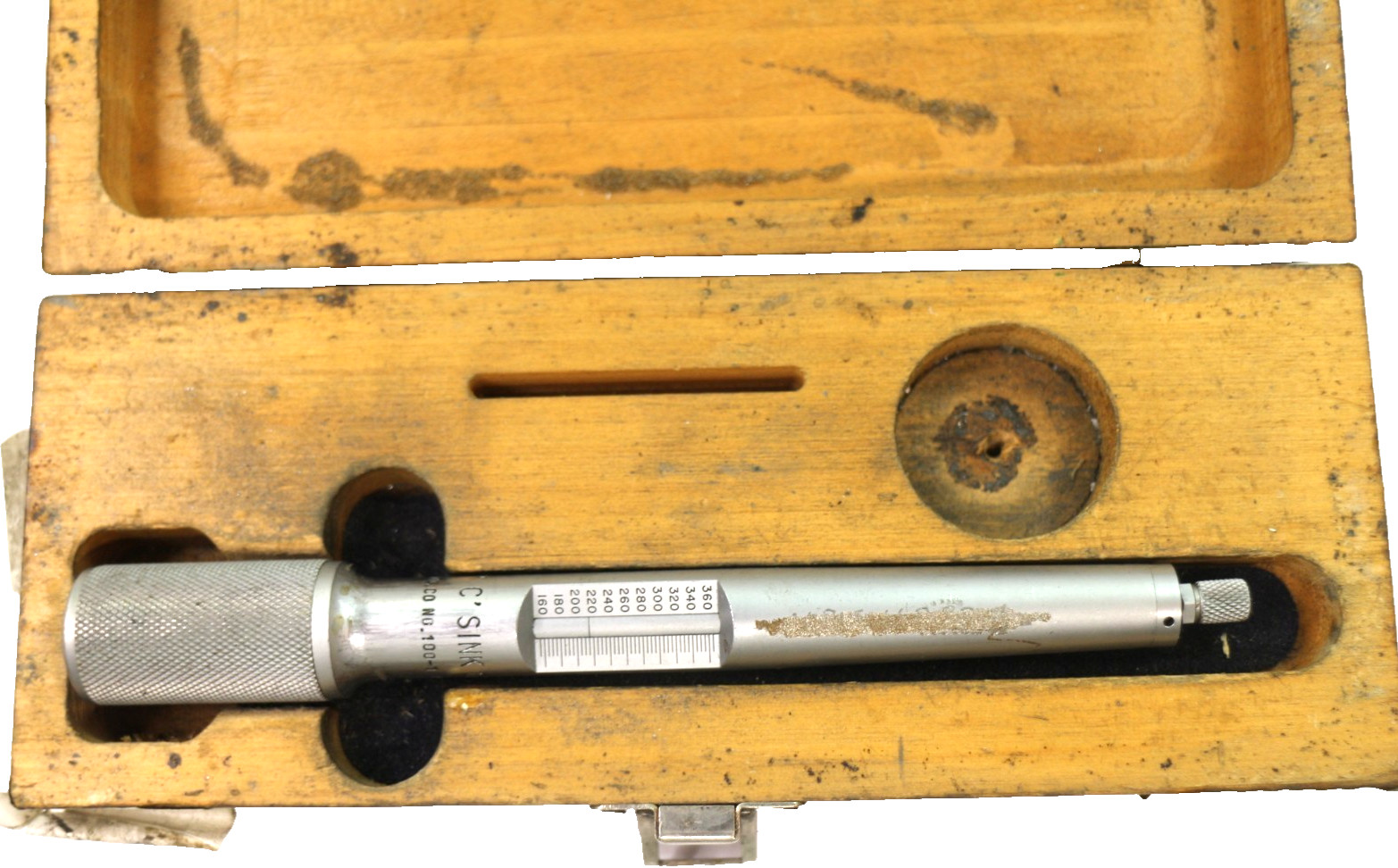 Trio Prod. No. #100-1 Precision 100* C Sink Gage w/Wooden Box  .160-.360 x 100*