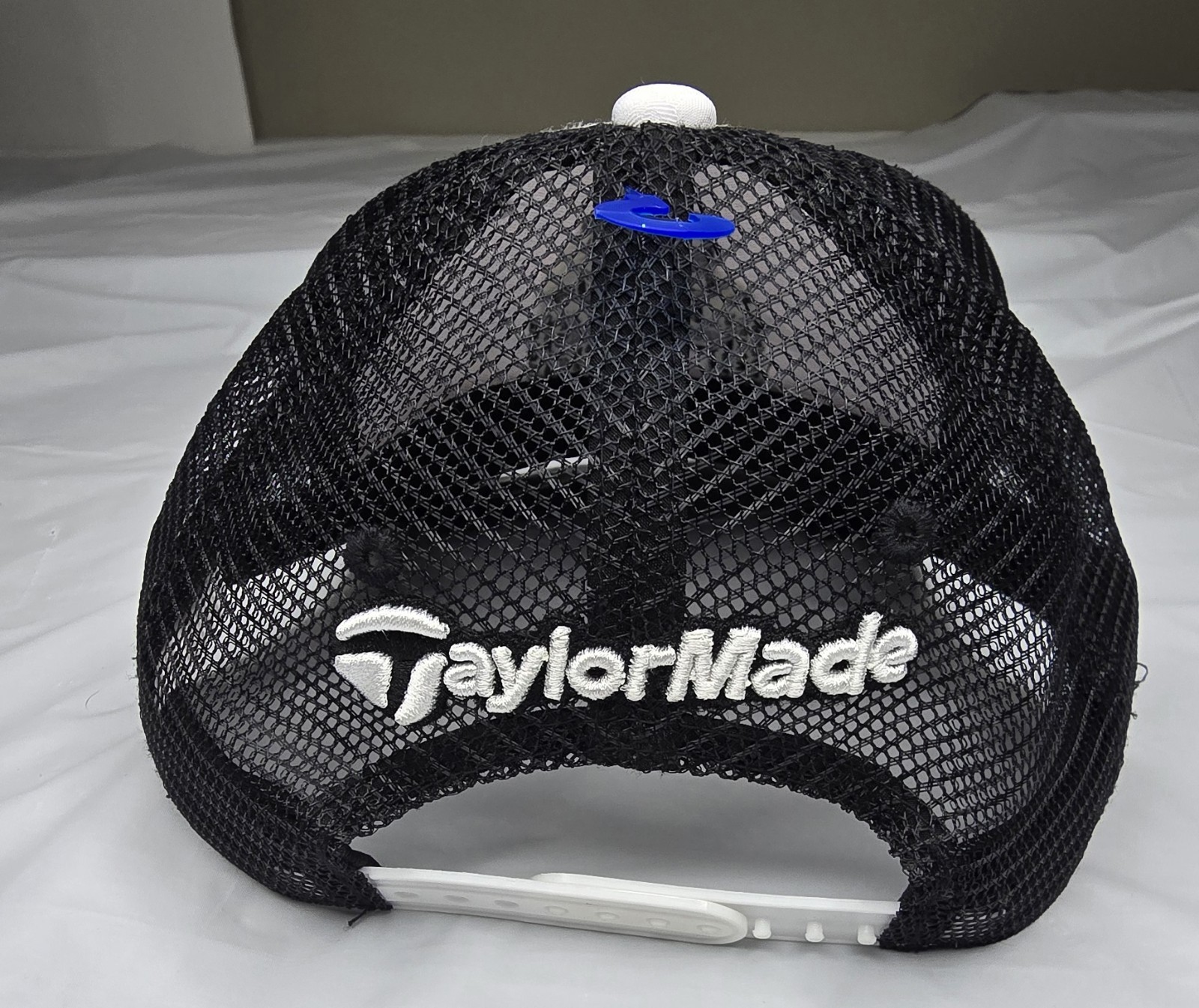 Taylor Made Jeep Low Profile Trucker Cap Hat Snapback White / Black
