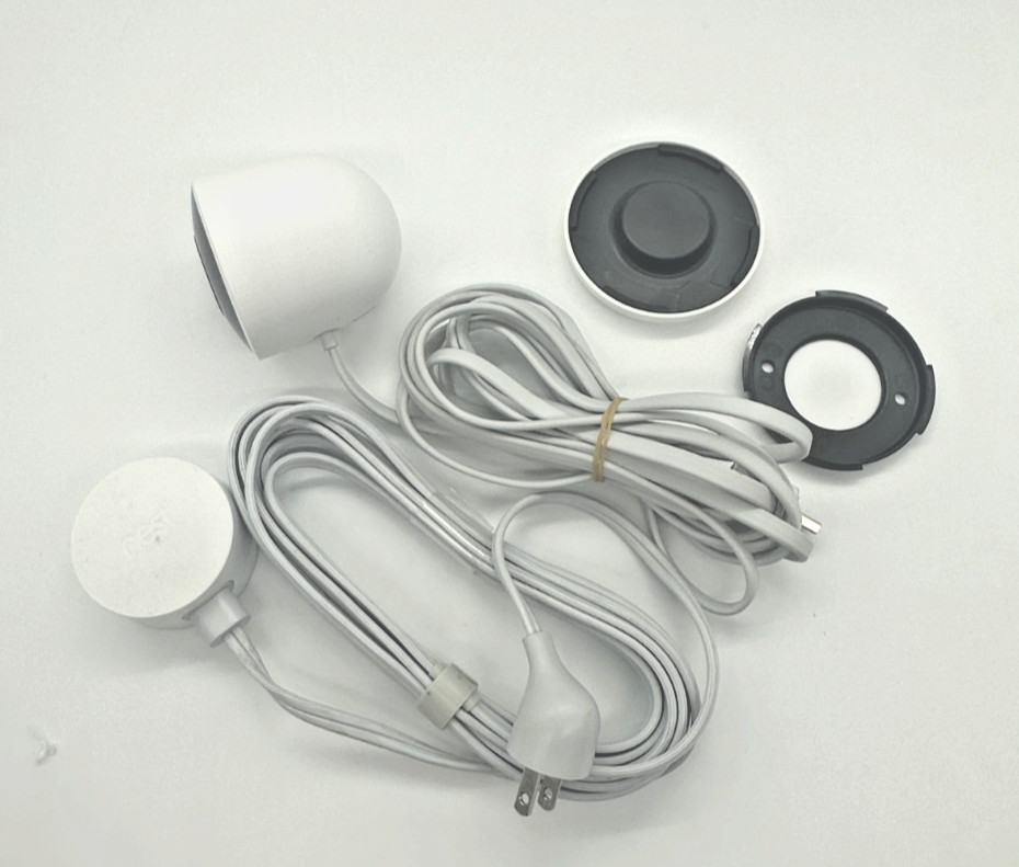 Google Nest Cam Indoor A0033 – 1080p WiFi Security Camera w/ Power Cable & Magne