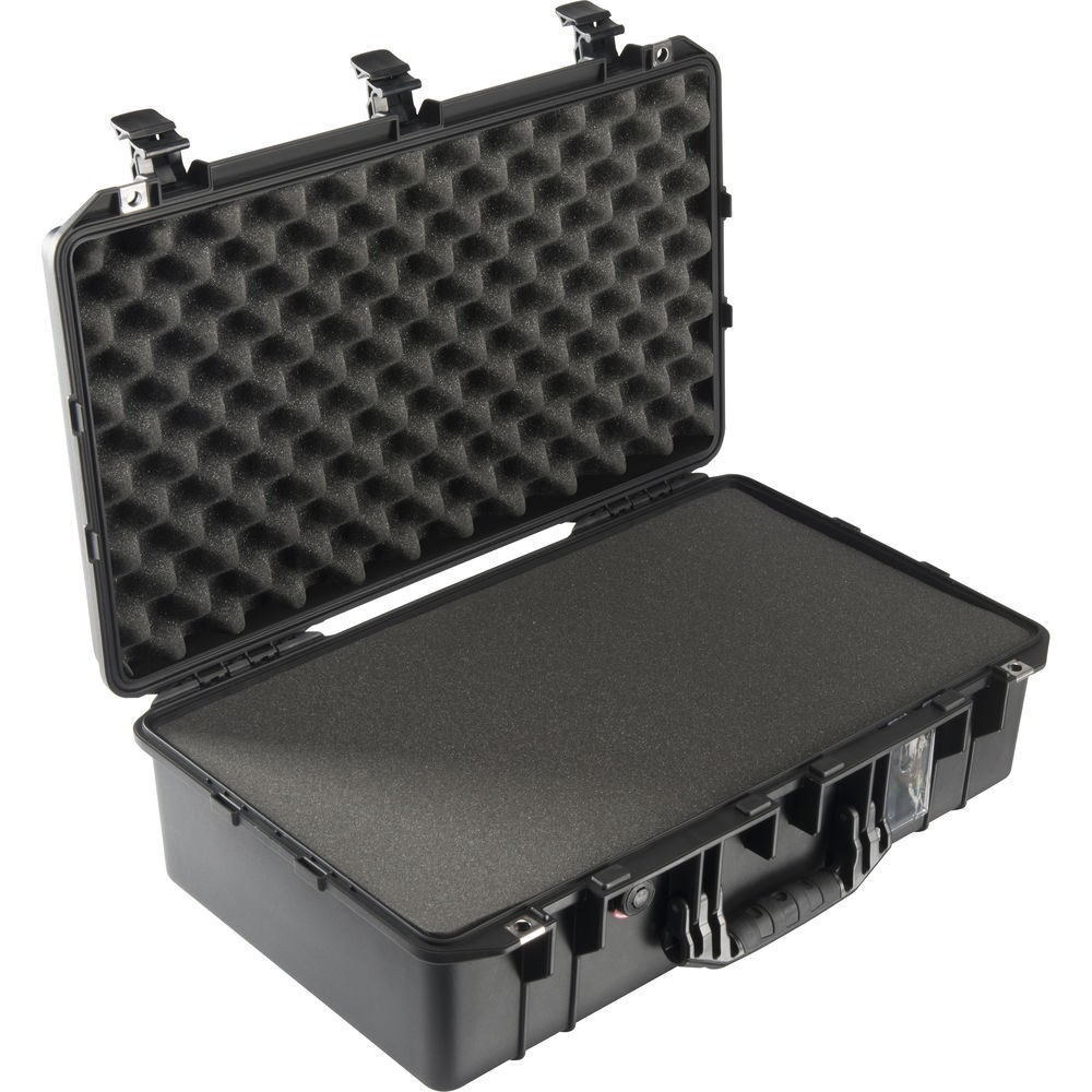Pelican 1555 Air Case (Black, Pick-N-Pluck Foam) | MPN# 015550-0000-110