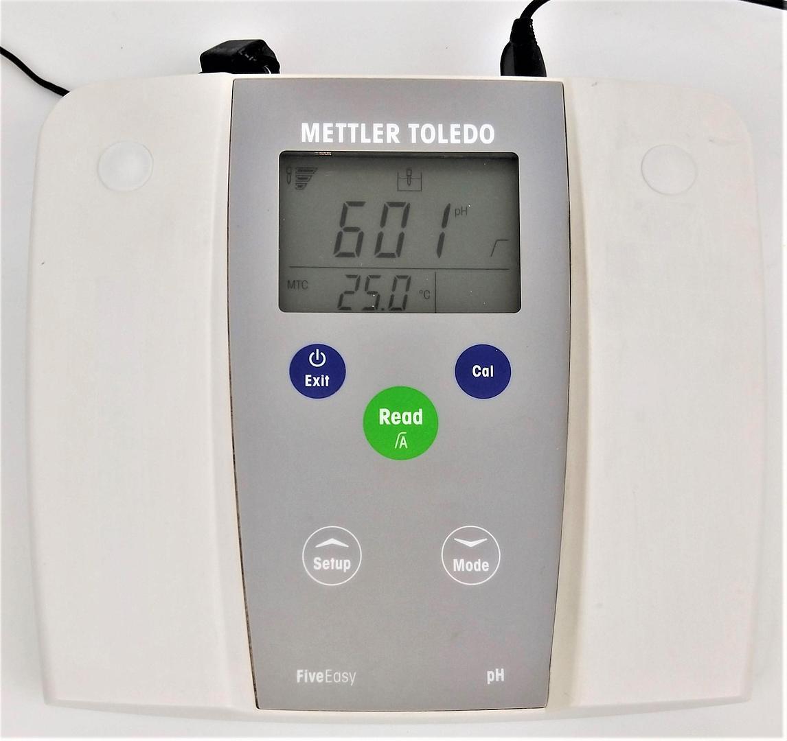 Mettler Toledo FiveEasy FE20 pH Meter with Electrode Support