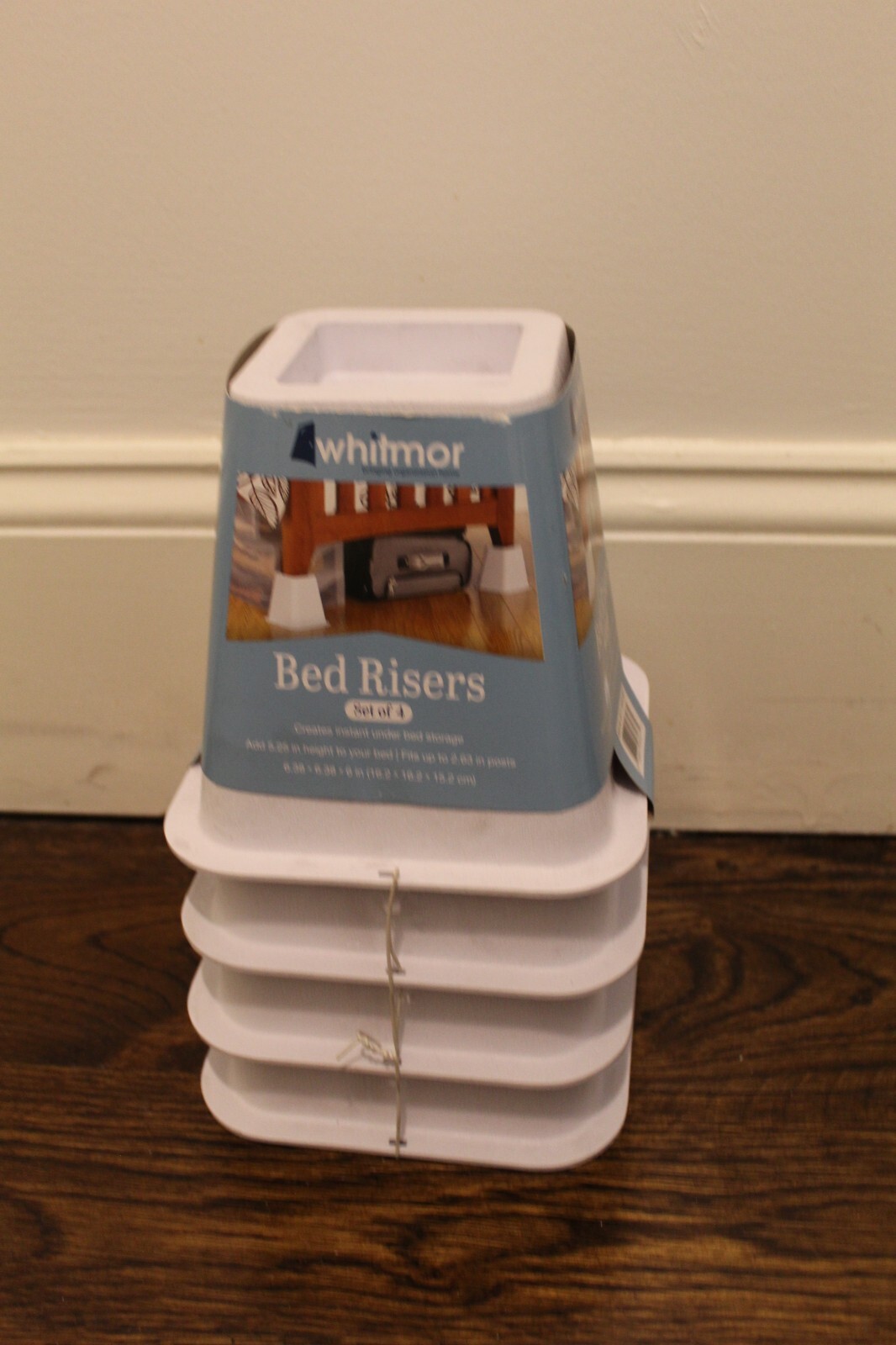 Set of 4 Quality Bed risers, White Square Shaped, Bed Risers NWT