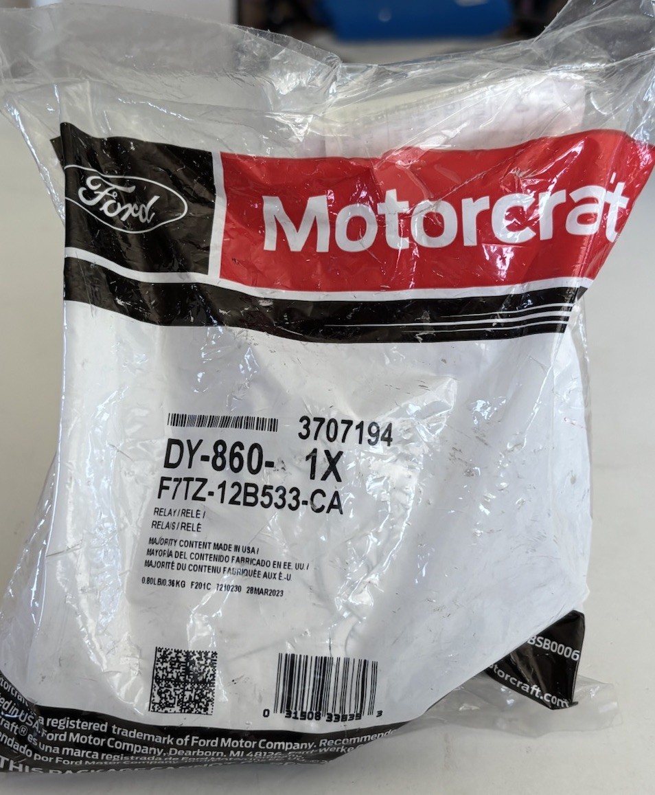 Genuine OEM Ford Motorcraft Diesel Glow Plug Switch  DY-860