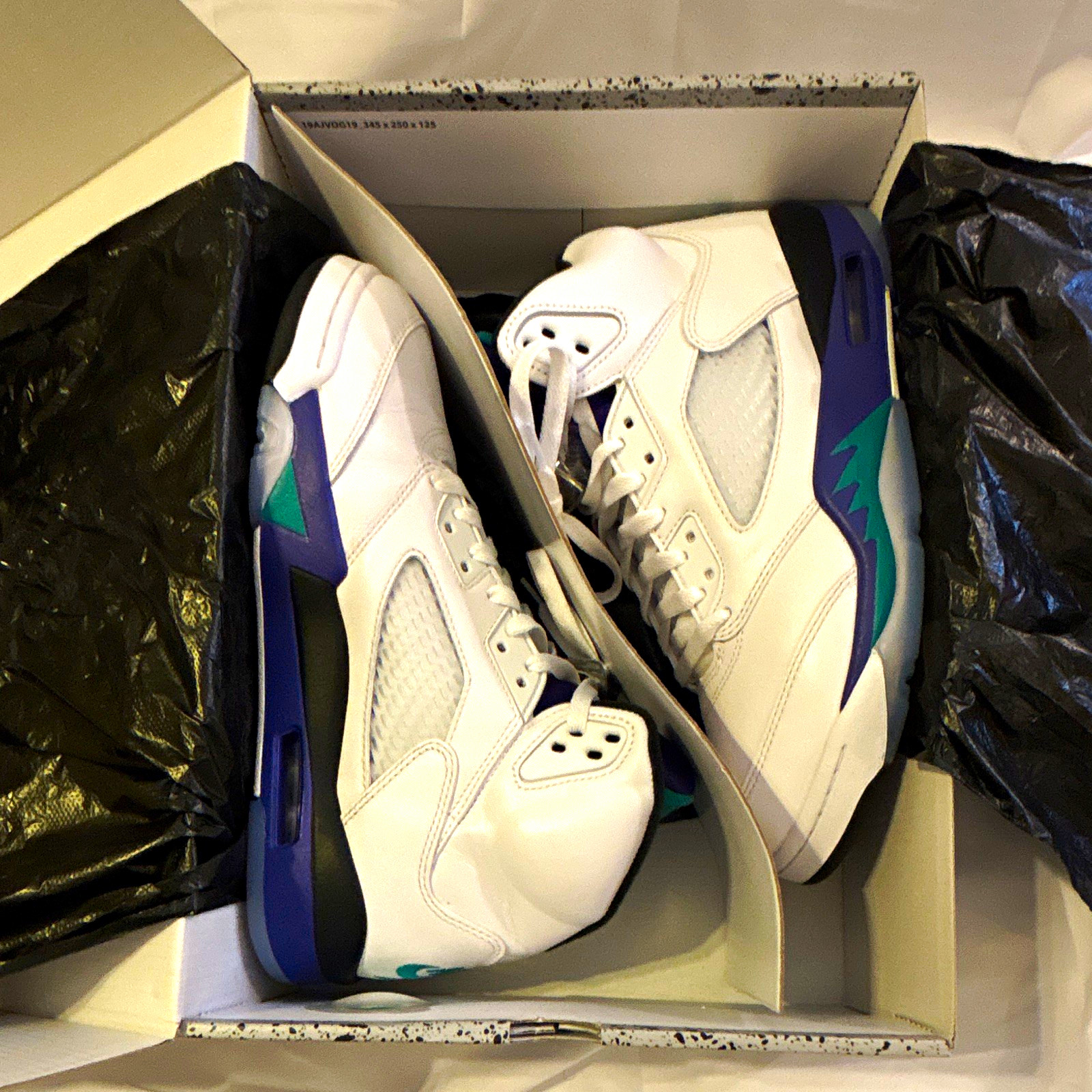 Nike Air Jordan 5 Leather Sneakers White/Purple/Teal Pre-Owned